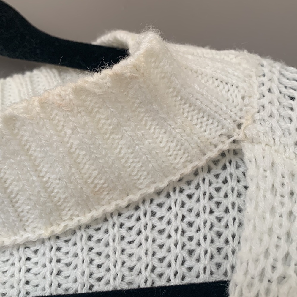 Knitted Sweater - Picture 5 of 6